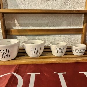 Rae Dunn Cream Measuring Cup Set
